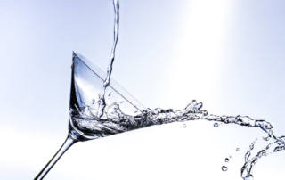 Nachhaltiges Trinkwasser: Leitungswasser vs. Mineralwasser